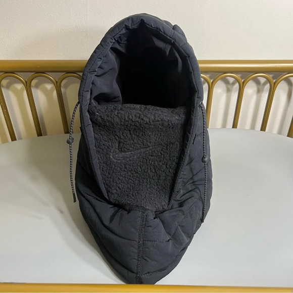 Nike Other - Never worn Nike quilted insulated black face mask & hood no flaws size small